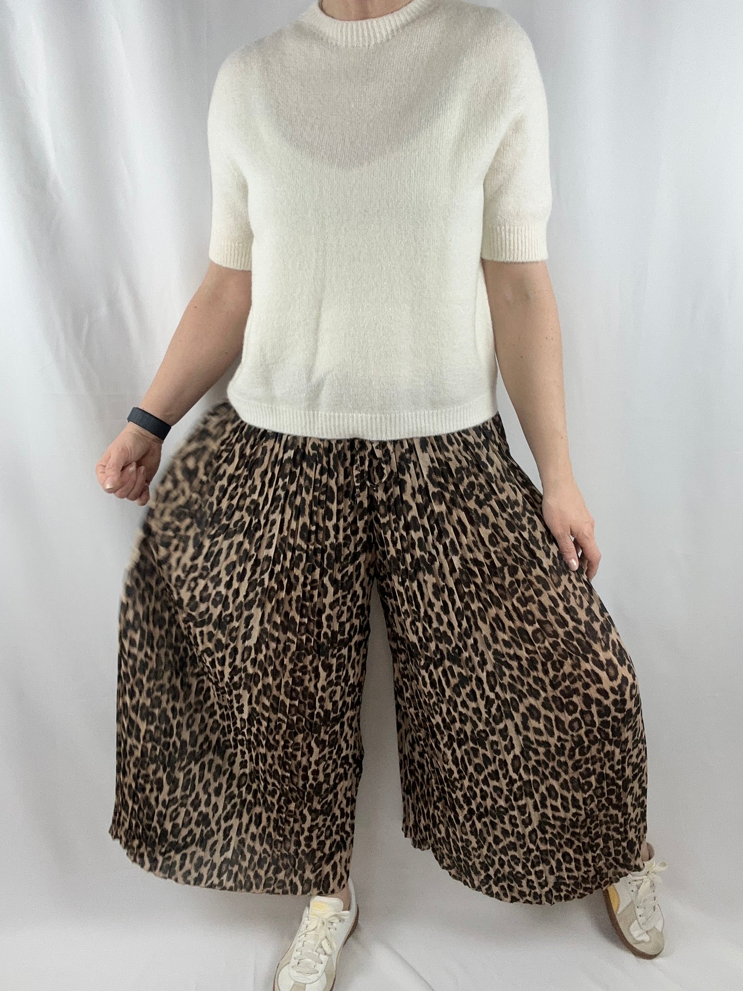 Leo Plissee Culotte Hose