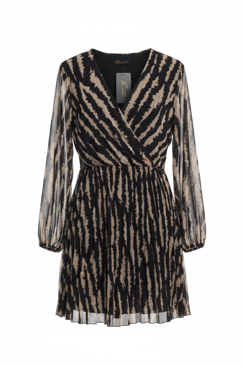 Kleid mit Plisseerock