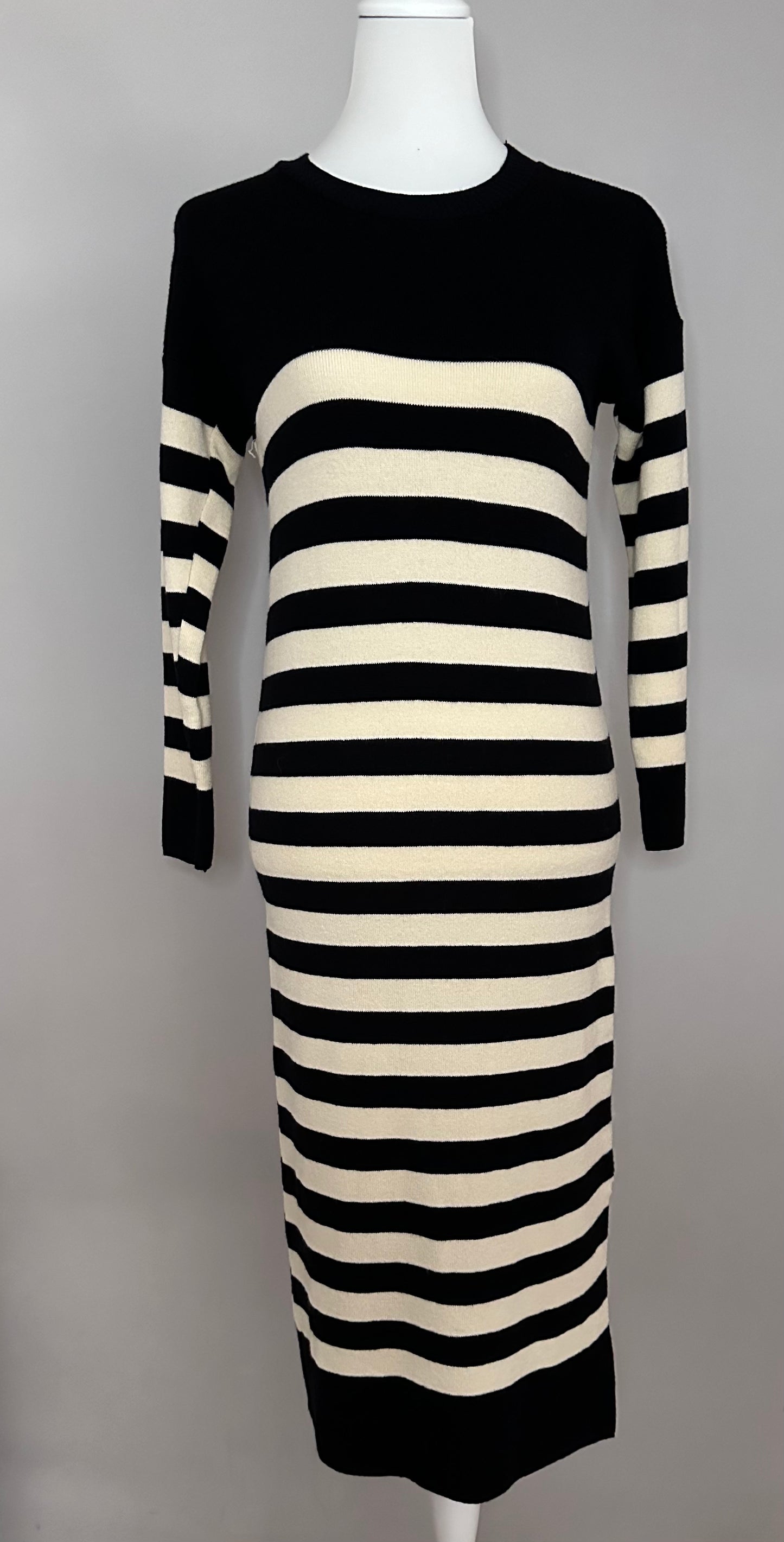Strickkleid lang gestreift