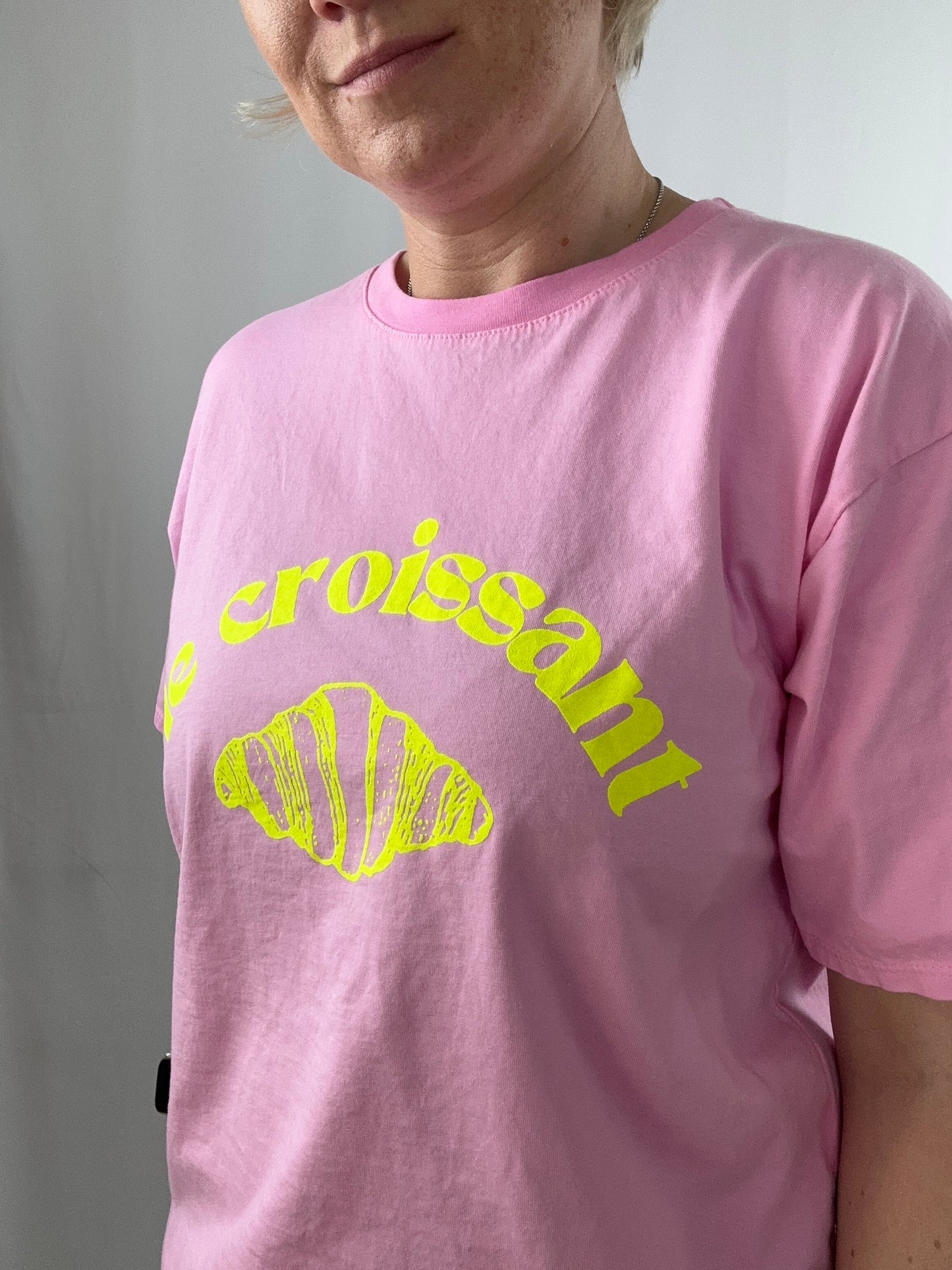 T-Shirt Le Croissant, versch. Farben
