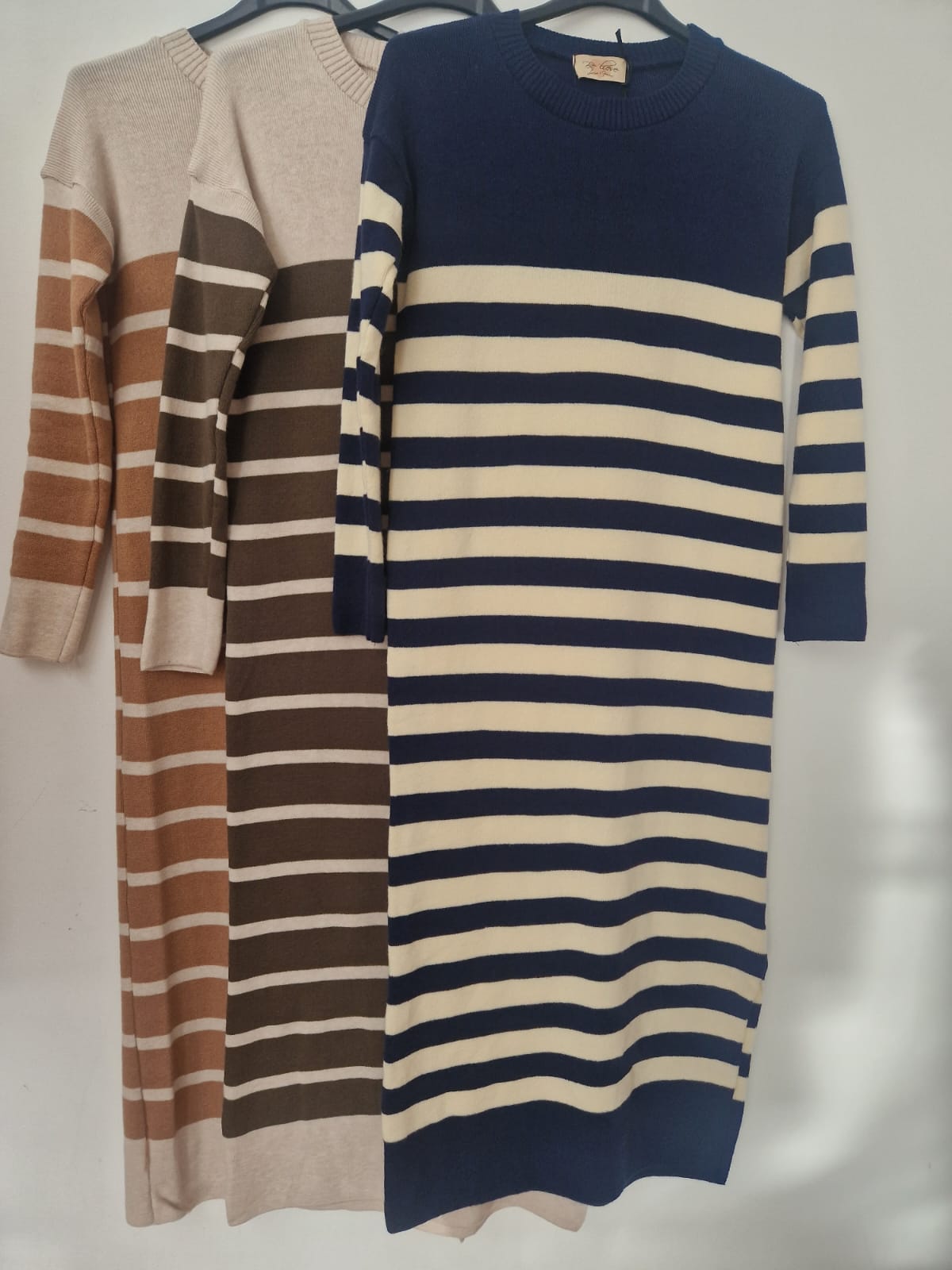 Strickkleid lang gestreift